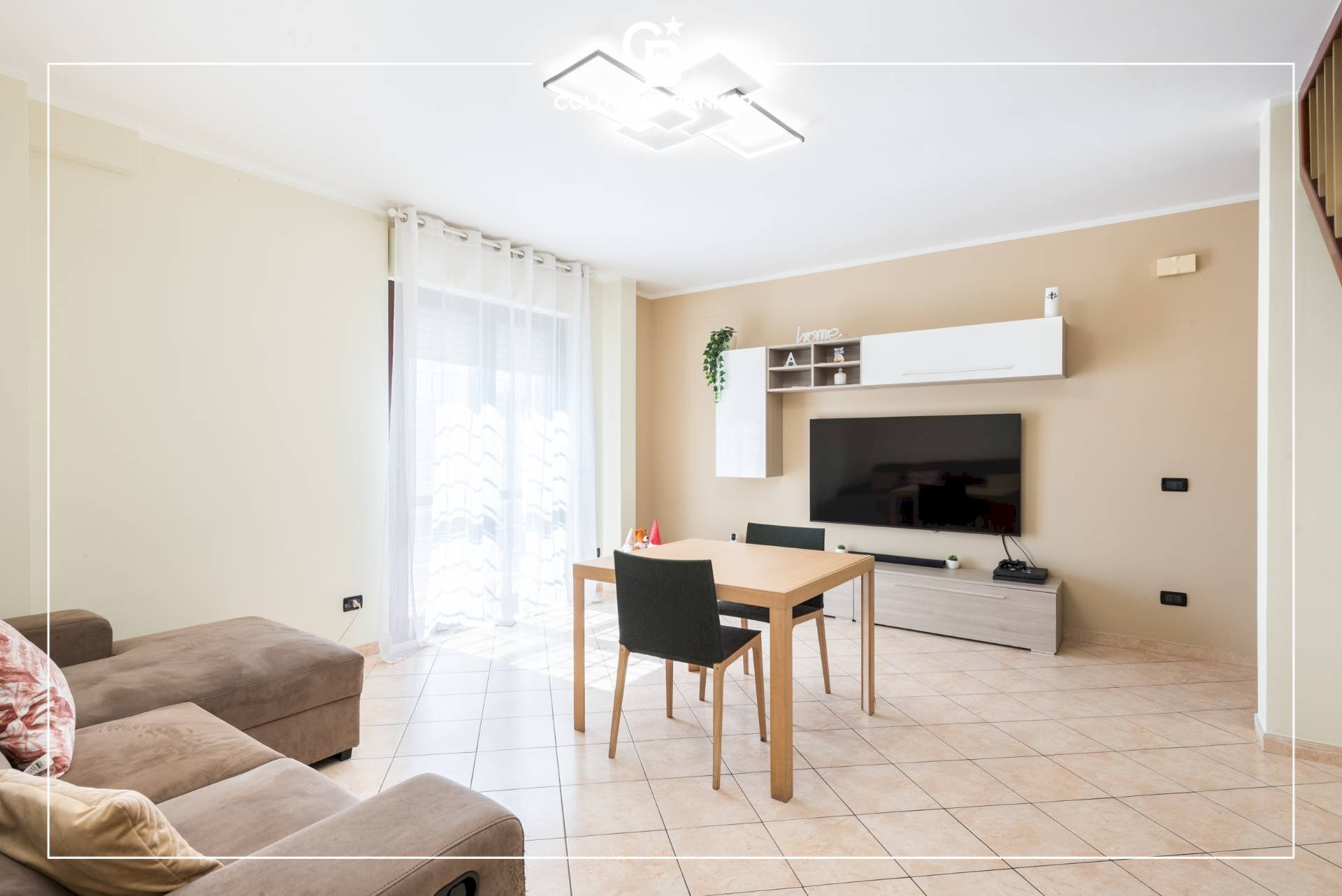 Foto 1 - Three-room apartment Via Vincenzo Messina
 
41, Ciampino - photo 1