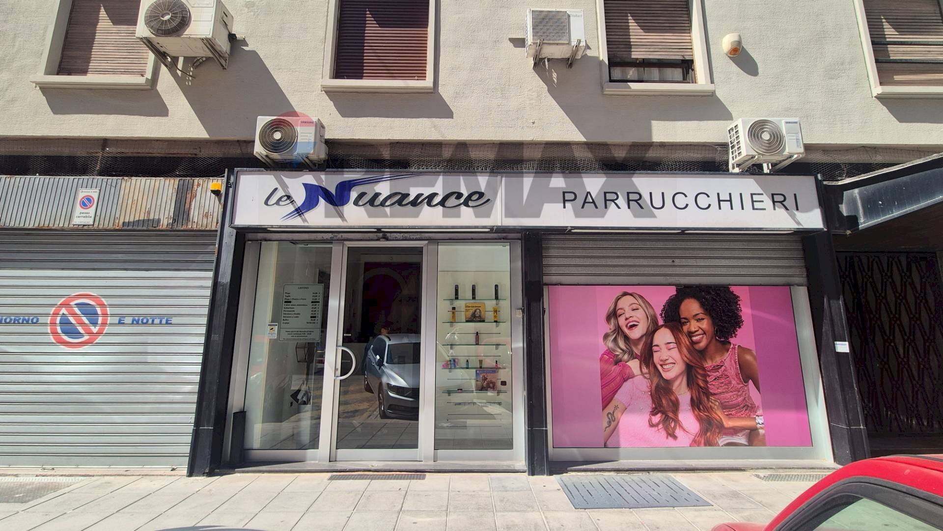 Edificio all\'aperto - Attività Commerciale Via Abate Giacinto Gimma
 
203, Bari - foto 1