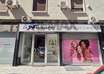Edificio all\'aperto - Attività Commerciale Via Abate Giacinto Gimma
 
203, Bari - foto 1