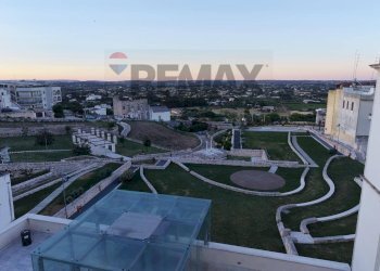 Edificio all\'aperto - Commercial Activity Via Bellini, Martina Franca - photo 1