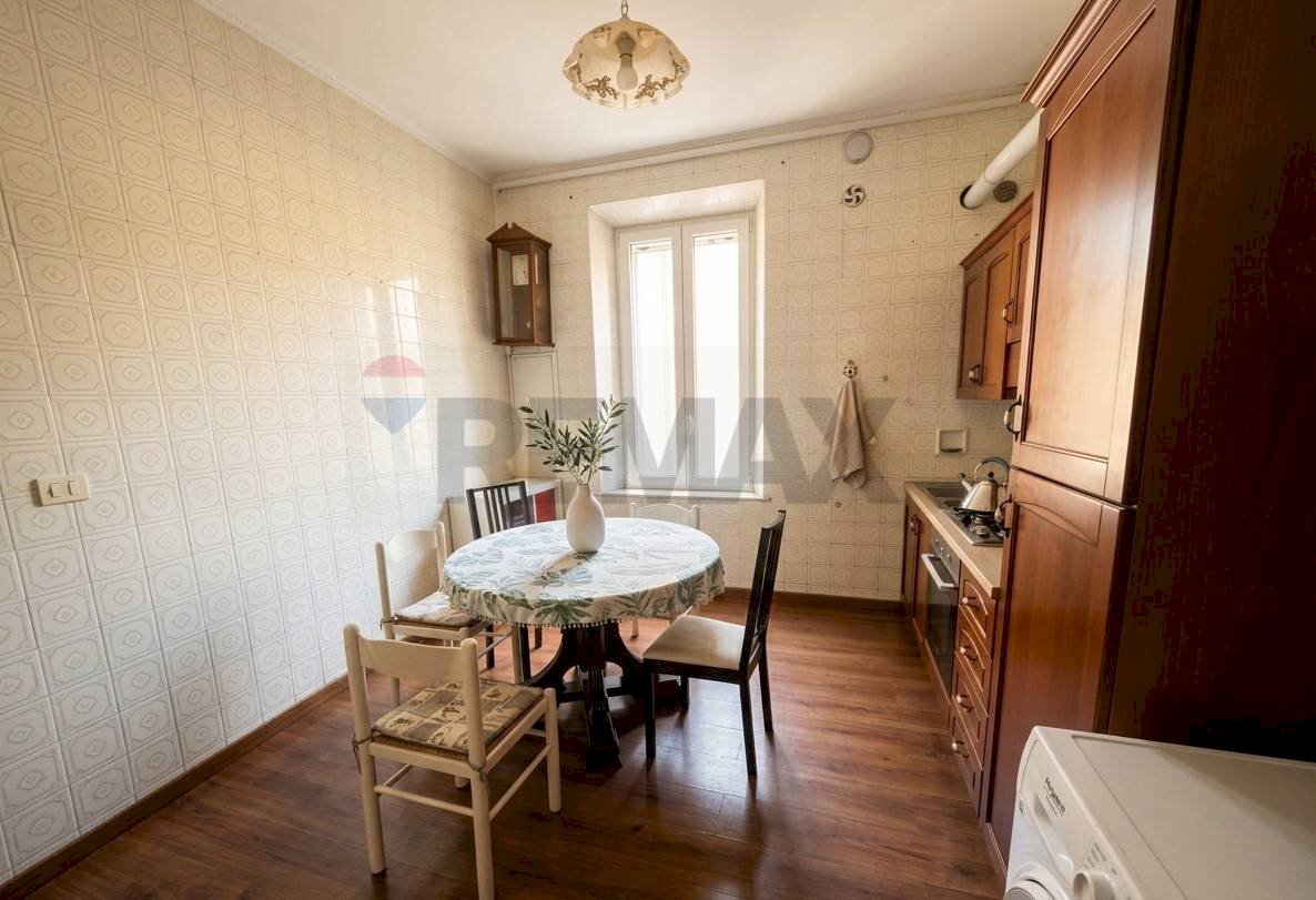 Sala da pranzo - Terreno non edificabile Borgo Trinita'
 
15, Parma - foto 1
