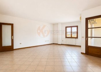 Foto 2 - Four-room apartment corso Francesco Vico
 
17, Sassari - photo 2