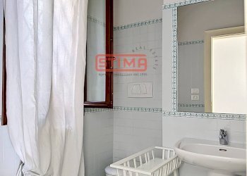 bagno a  giorno con vasca finestrato - Attico Treviso - foto 12