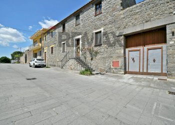 Casa all\'aperto - Independent house Via San Vitalia
66, Serrenti - photo 1