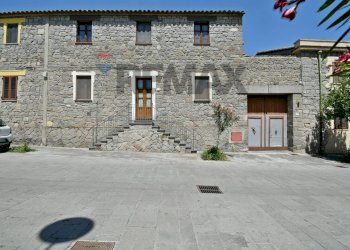 Casa all\'aperto - Independent house Via San Vitalia
66, Serrenti - photo 3