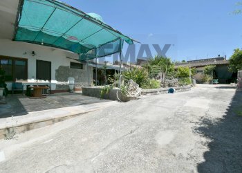 Casa all\'aperto - Independent house Via San Vitalia
66, Serrenti - photo 14