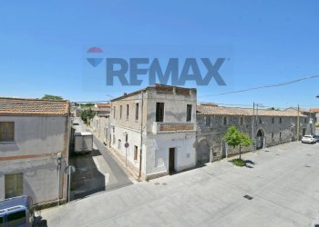Edificio all\'aperto - Independent house Via San Vitalia
66, Serrenti - photo 19