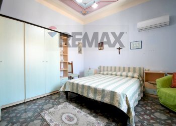 Camera / camera da letto - Independent house Via San Vitalia
66, Serrenti - photo 39