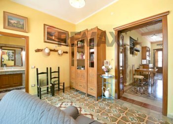 Soggiorno - Independent house Via San Vitalia
66, Serrenti - photo 43
