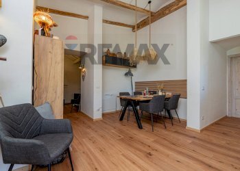 Sala da pranzo - Villa LOCALITA' SARRA DI ENTU
50, Arzachena - photo 8