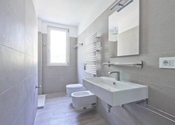 bagno - Two-room apartment piazza Albania, 2, Roma - photo 14