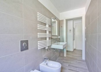 bagno - Two-room apartment piazza Albania, 2, Roma - photo 15