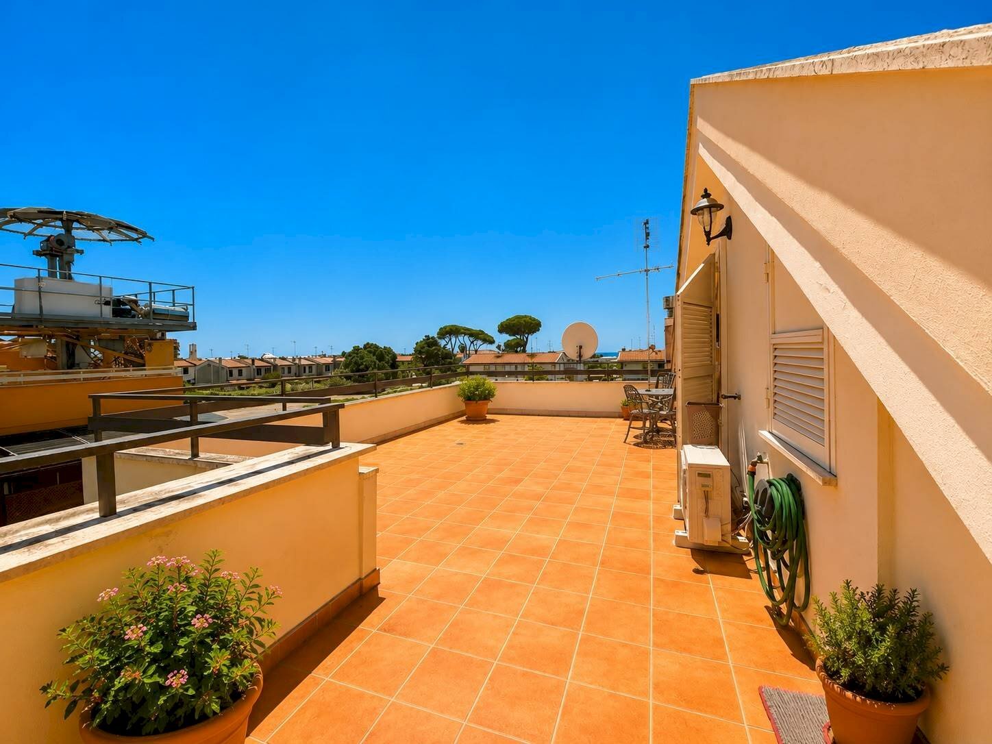 Foto 3 - Villa Viale Nerone
39, Anzio - photo 3
