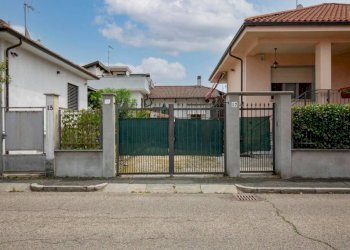 Facciata - Villa via Fratelli Rosselli, 17, Grugliasco - photo 5