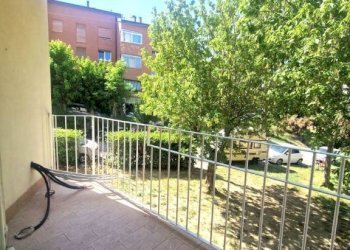 Balcone - Trilocale via dell'Uccellino, Bologna (zona Savena) - foto 1