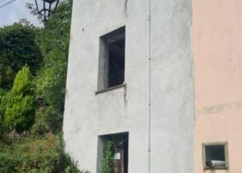Facciata - Rustic via Costa, Lorsica - photo 1