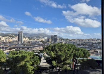 Vista - Appartamento corso Andrea Podestà, Genova (zona Carignano) - foto 1
