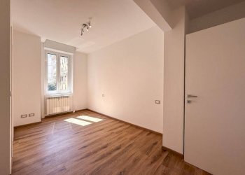 Camera da letto - Appartamento via 20 Settembre, Genova (zona Centro) - foto 22