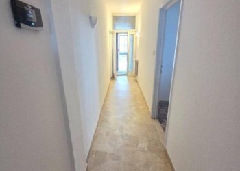 Corridoio - Four-room apartment via 20 Settembre, Signa - photo 8