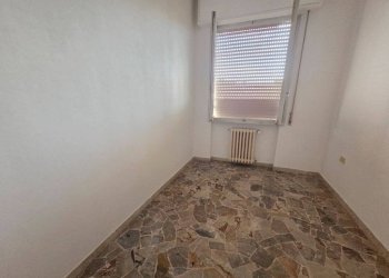 Camera da letto - Four-room apartment via 20 Settembre, Signa - photo 9