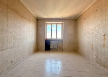Camera da letto - Appartamento via Alcide De Gasperi, 34, Carmagnola - foto 9