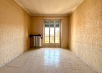 Camera da letto - Appartamento via Alcide De Gasperi, 34, Carmagnola - foto 13