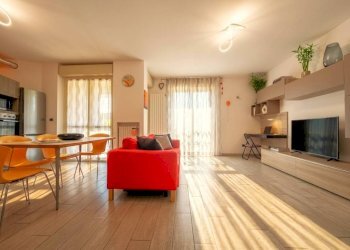 Salone - Four-room apartment Alba - photo 1