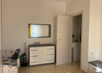 Camera da letto - Two-room apartment via Vittorio Alfieri, 9, Corsico - photo 4