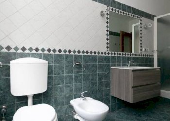 Bagno - Two-room apartment strada Rubattera, 25, Castiglione Torinese - photo 21