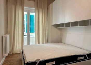 Camera da letto - Trilocale via David Chiossone, Genova - foto 11