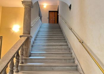 Interno palazzo - Trilocale via David Chiossone, Genova - foto 5