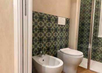 Bagno - Trilocale via David Chiossone, Genova - foto 11
