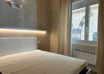 Camera da letto - Trilocale via David Chiossone, Genova - foto 16