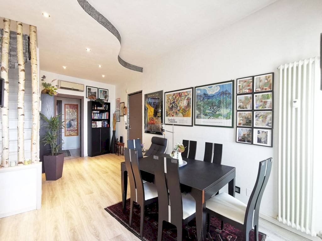 Sala da pranzo - Quadrilocale corso Cosenza, 72, Torino (zona Santa Rita) - foto 1