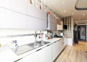 Cucina - Quadrilocale corso Cosenza, 72, Torino (zona Santa Rita) - foto 4