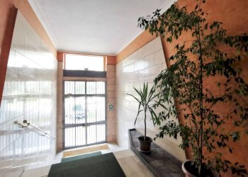 Interno palazzo - Quadrilocale corso Cosenza, 72, Torino (zona Santa Rita) - foto 42
