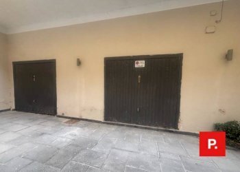 Foto 1 - Box Via San Giovanni
 
54, Caserta - foto 1