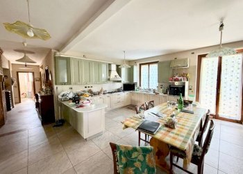 Cucina - Villa via Valdarello, 14, Cervasca - photo 26