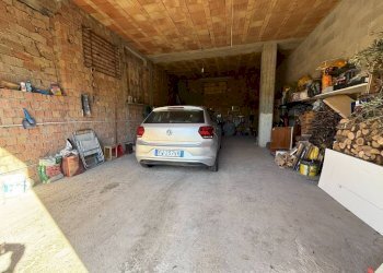 Posto macchina - Trilocale Monte Cerignone - foto 22