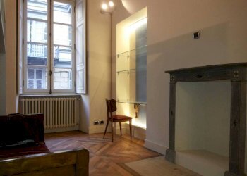 Studio - Bilocale via Sant'Anselmo, 1, Torino (zona San Salvario) - foto 1