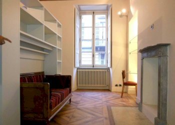 Studio - Bilocale via Sant'Anselmo, 1, Torino (zona San Salvario) - foto 2