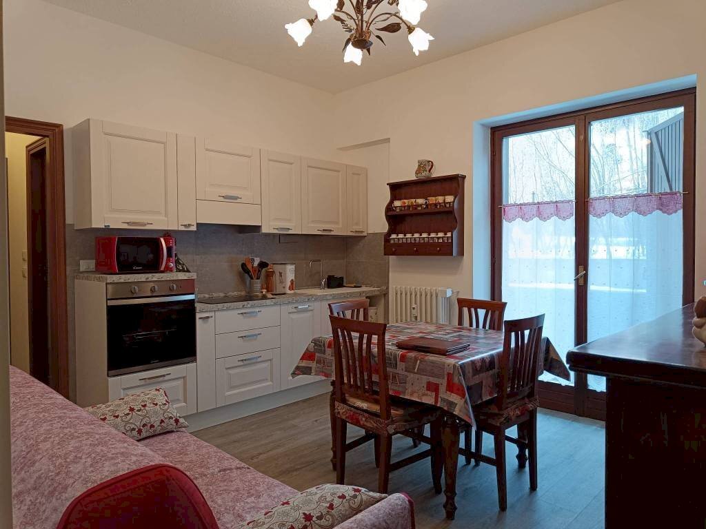 Cucina - Bilocale viale San Francesco, 6, Bardonecchia - foto 1