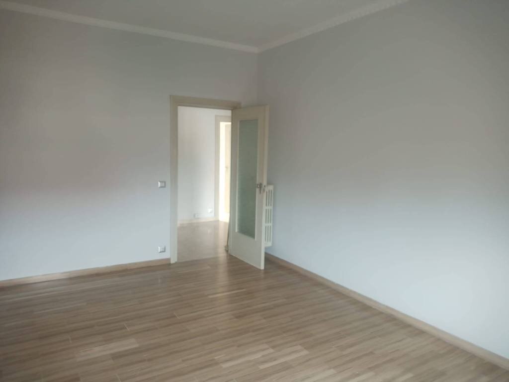 Stanza non arredata - Three-room apartment via Pastrengo, 35, Moncalieri - photo 2