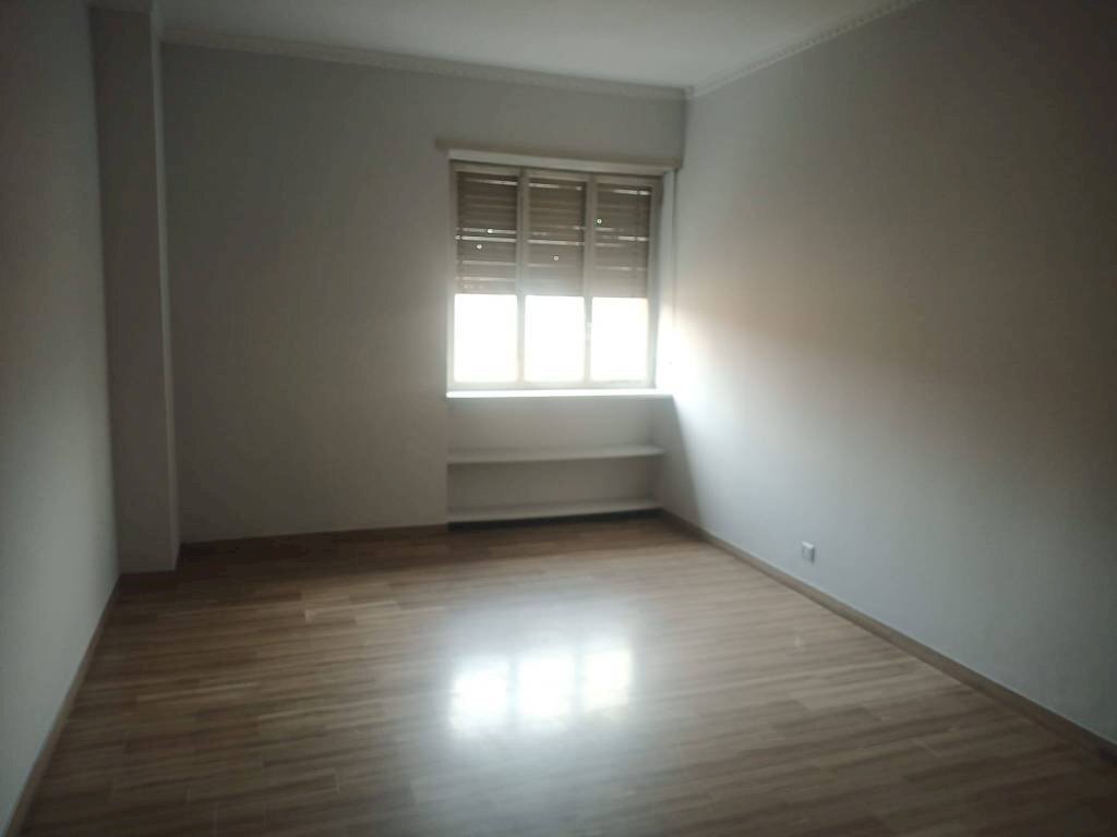 Stanza non arredata - Three-room apartment via Pastrengo, 35, Moncalieri - photo 3