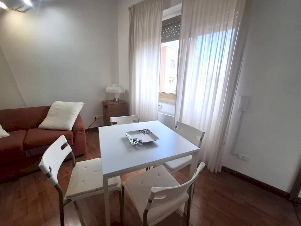 Soggiorno - Appartamento via Antonio Serra, 84, Roma - foto 2
