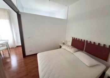 Camera da letto - Two-room apartment via Antonio Serra, 84, Roma - photo 7
