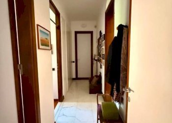 Corridoio - Appartamento via Villini di Sturla, 2, Genova (zona Quarto) - foto 16