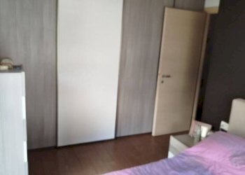 Camera da letto - Three-room apartment via Tonale, 13, Sondrio - photo 13