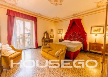 Salone - Three-room apartment via della Maddalena, 32, Genova - photo 1
