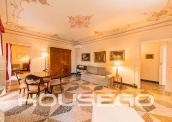 Salone - Three-room apartment via della Maddalena, 32, Genova - photo 9